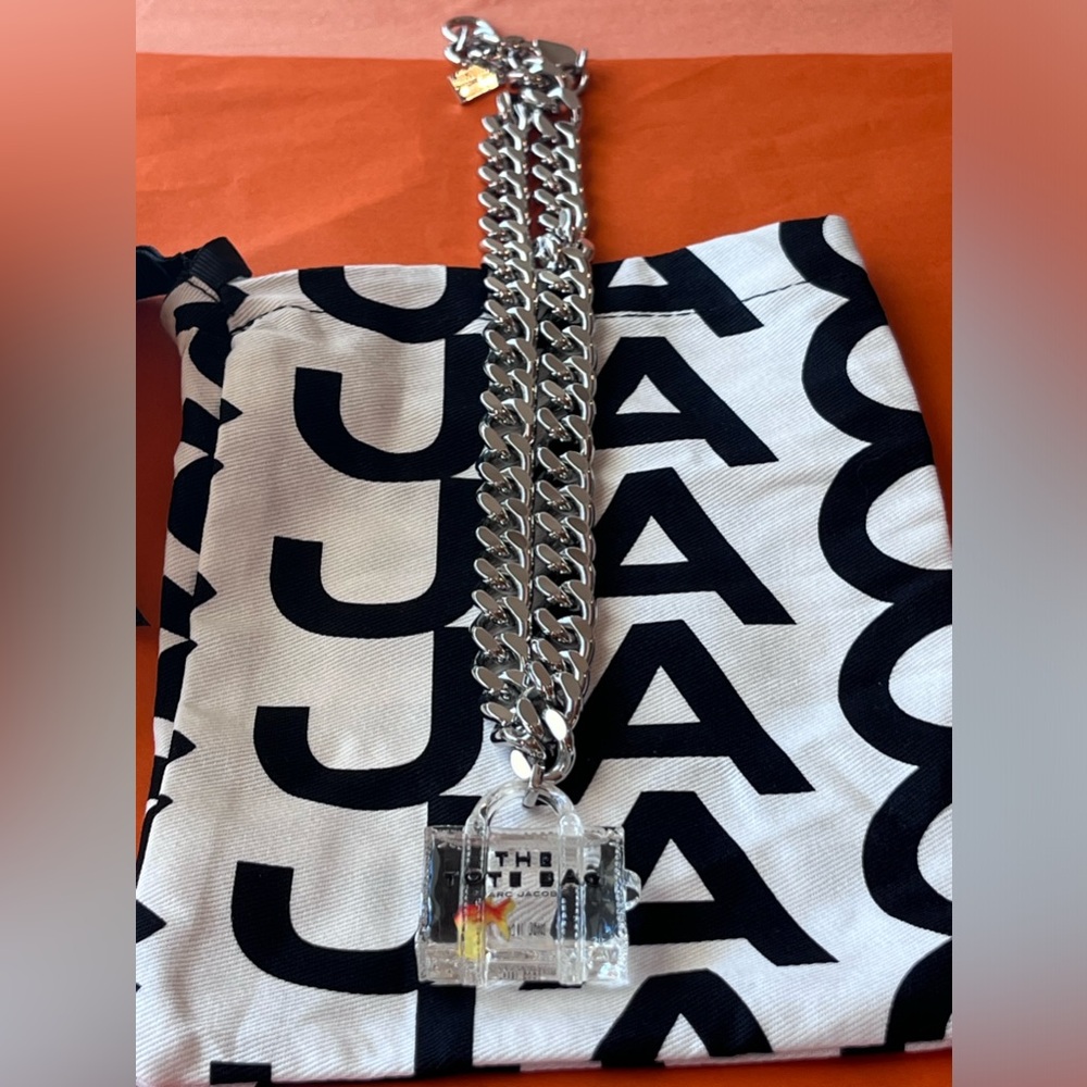 🐠 MARC JACOBS THE TOTE BAG GOLDFISH NECKLACE 🐠 NWOT 🐠
